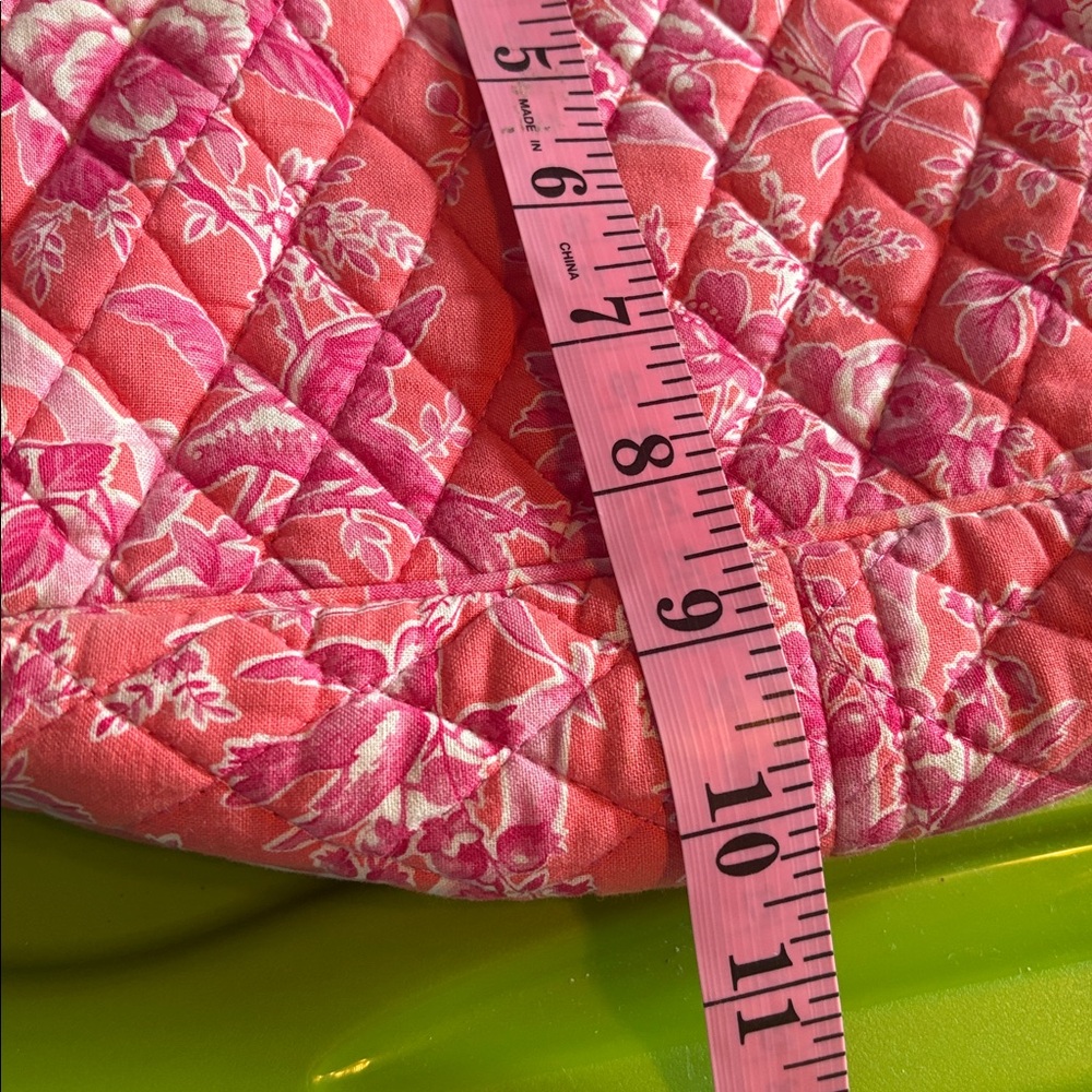 Vera Bradley - Picture 5 of 5